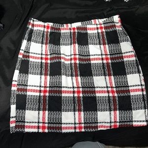 Size large pencil skirt